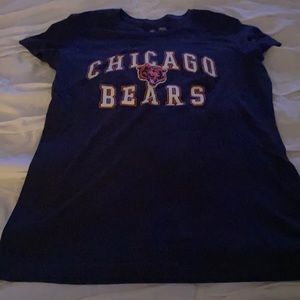 Chicago Bears women’s tee. Short sleeve